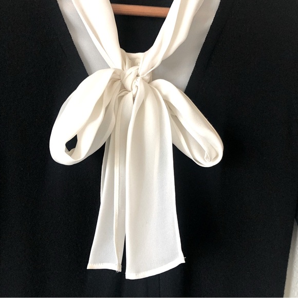 G2000WOMEN Collection Black and White Long Sleeve Blouse - Women's Medium/34 - Picture 3 of 15